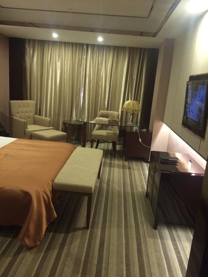 Wuxi Xinwang Hotel מראה חיצוני תמונה